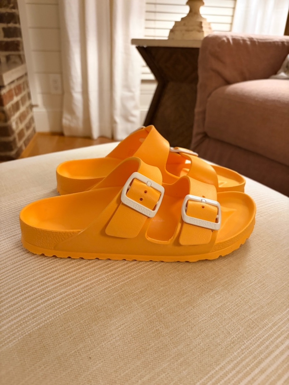 BIRKENSTOCK ARIZONA ESSENTIALS WOMENS SIZE 37 6/6.5 COLOR GOLD/ORANGE